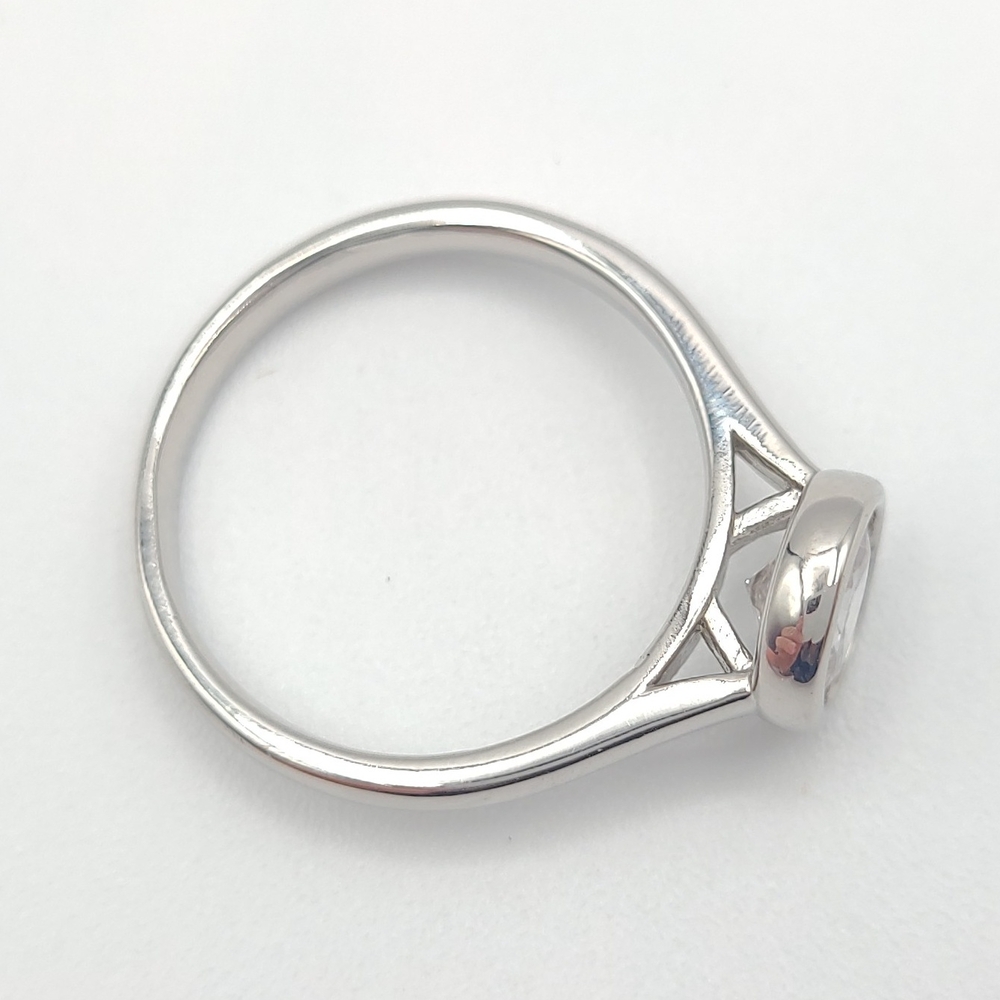 Bezel Set Solitaire CZ Ring | Minimalist Silver Dainty Stackable Ring Size 7 - Picture 12 of 14